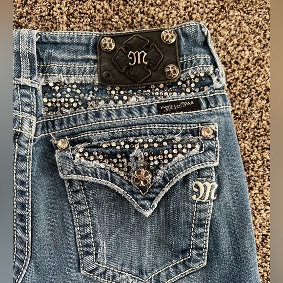 Miss Me Women’s Jeans - Picture 3 of 5